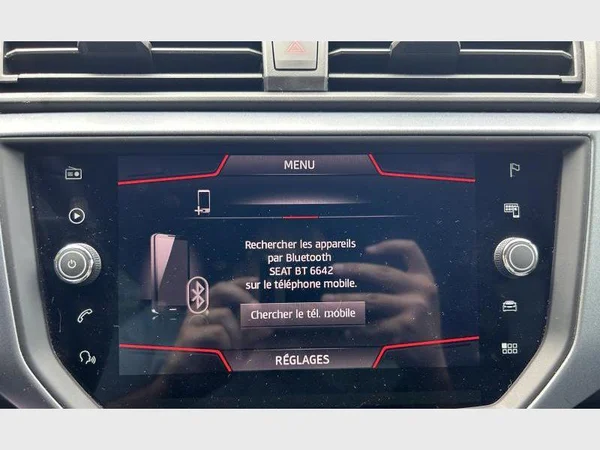 Seat Arona (2018) — foto 14 van 26