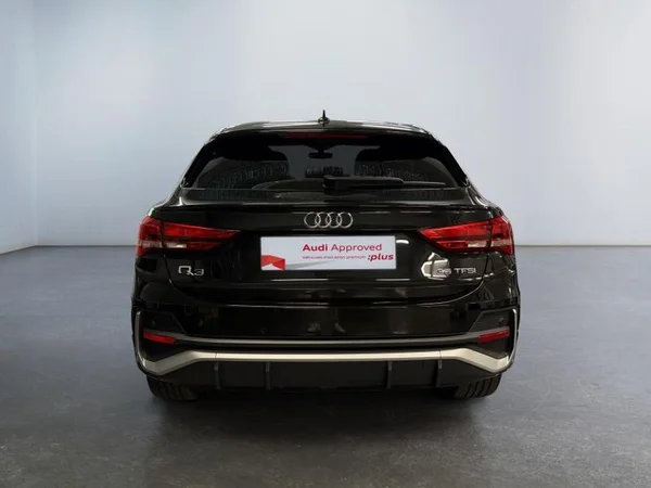AUDI Q3 Sportback (2020) — foto 28 van 29