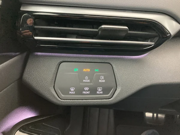 VOLKSWAGEN ID.5 (2023) — foto 25 van 36