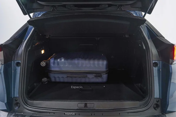 Peugeot 3008 (2024) — foto 7 van 54