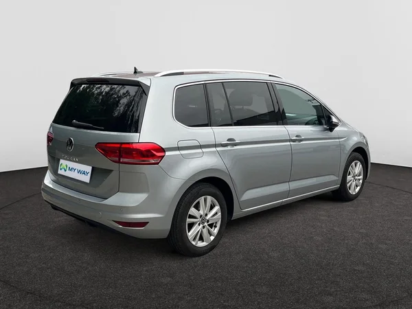 VOLKSWAGEN Touran (2025) — foto 13 van 18
