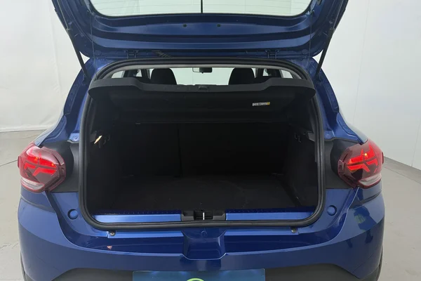 Dacia Sandero Stepway (2024) — foto 13 van 17