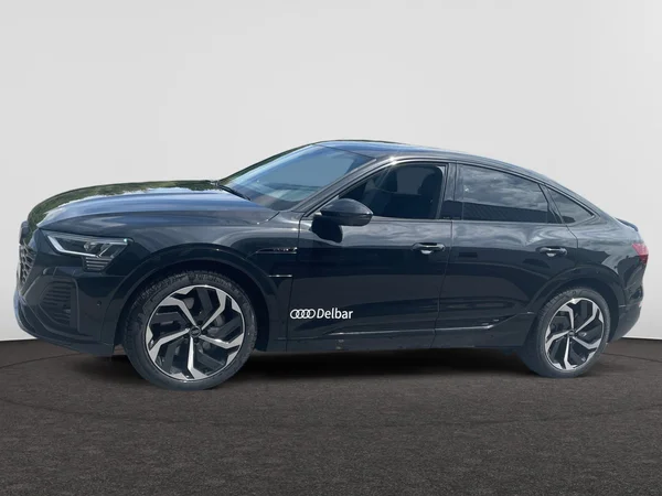 AUDI Q8 e-tron Sportback (2025) — foto 12 van 21