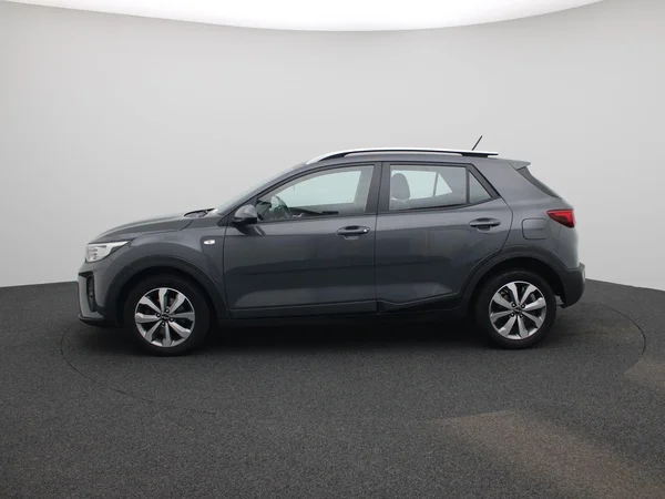 Kia Stonic (2023) — foto 31 van 35