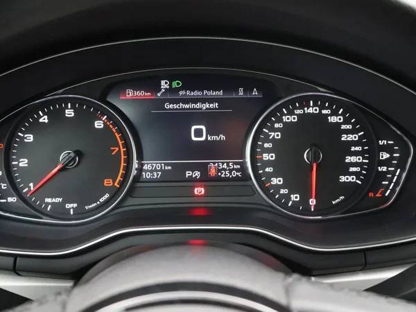 Audi A4 (2022) — foto 26 van 26