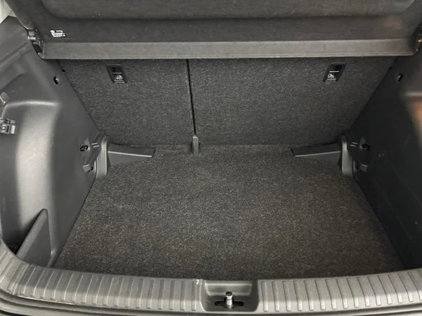SKODA Fabia (2023) — foto 9 van 17