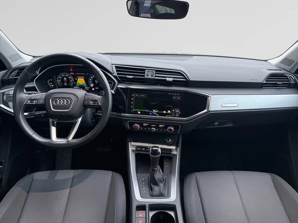AUDI Q3 PHEV (2024) — foto 11 van 11