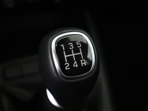 HYUNDAI i10 (2025) — foto 4 van 25