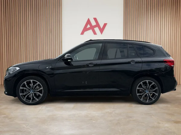 BMW X1 (2022) — foto 2 van 31