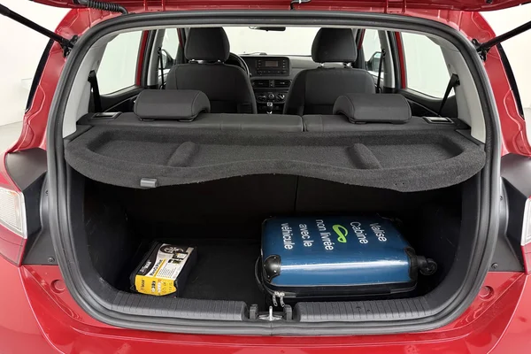 Hyundai i10 (2021) — foto 11 van 35