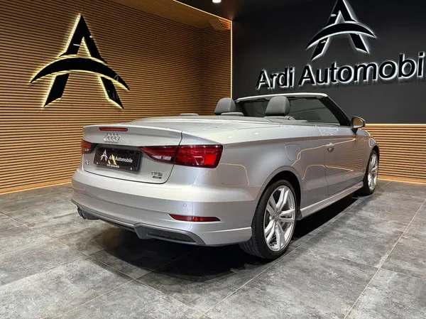 Audi A3 (2017) — foto 23 van 28