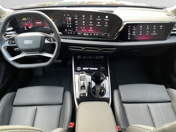 AUDI A5 (2026) — foto 2 van 16