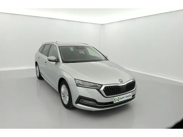 SKODA Octavia Combi (2022) — foto 34 van 36