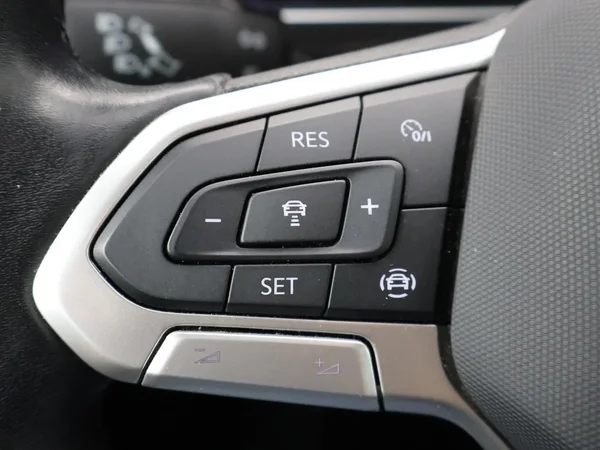 Volkswagen Tiguan (2022) — foto 24 van 25