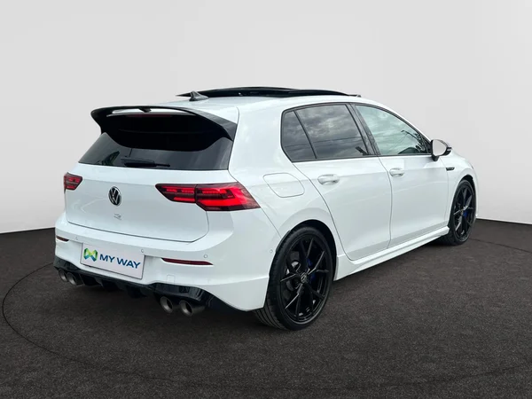 VOLKSWAGEN Golf VIII R (2023) — foto 20 van 24