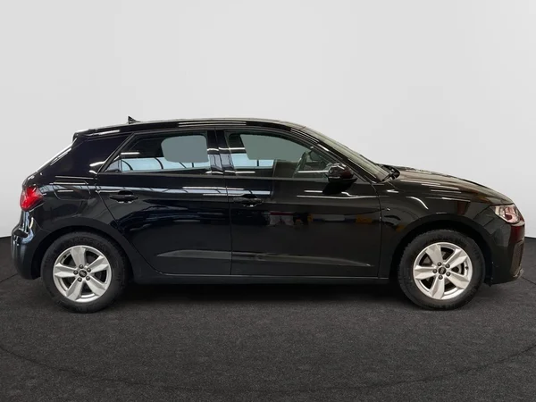 AUDI A1 Sportback (2023) — foto 21 van 24