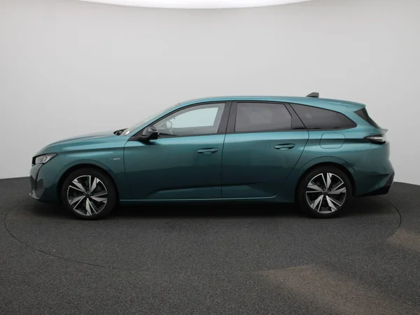 Peugeot 308 (2023) — foto 34 van 44