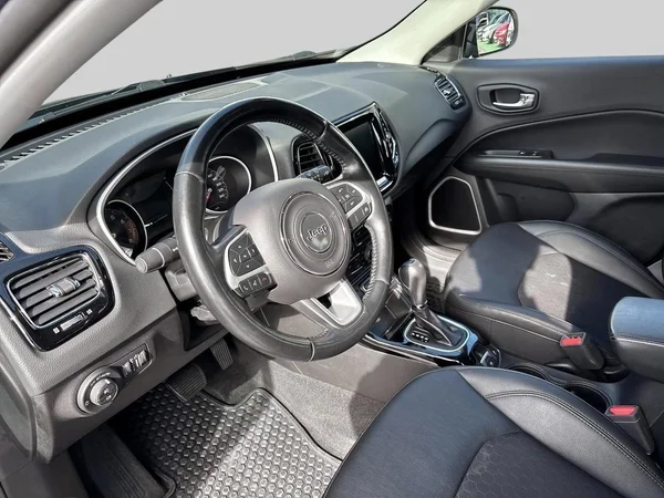 Jeep Compass (2021) — foto 20 van 20