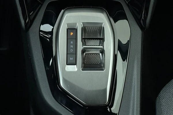 Peugeot 2008 (2025) — foto 4 van 17