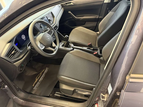 Volkswagen Polo (2022) — foto 2 van 20