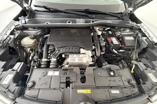 Citroen C4 (2021) — foto 16 van 31