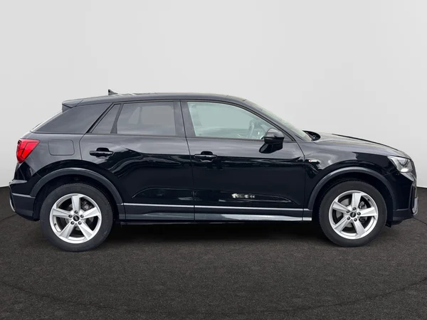 AUDI Q2 (2022) — foto 16 van 18