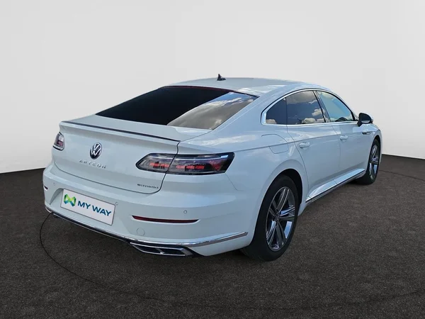 VOLKSWAGEN Arteon eHybrid (PHEV) (2022) — foto 20 van 24