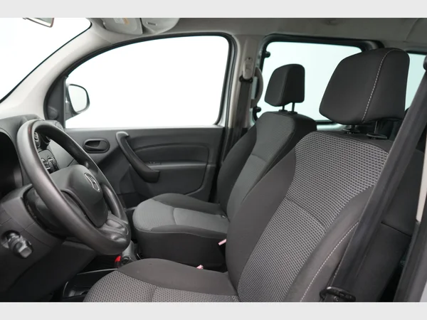 MERCEDES-BENZ Citan 108 Combi Mwb Dsl (2015) — foto 19 van 19