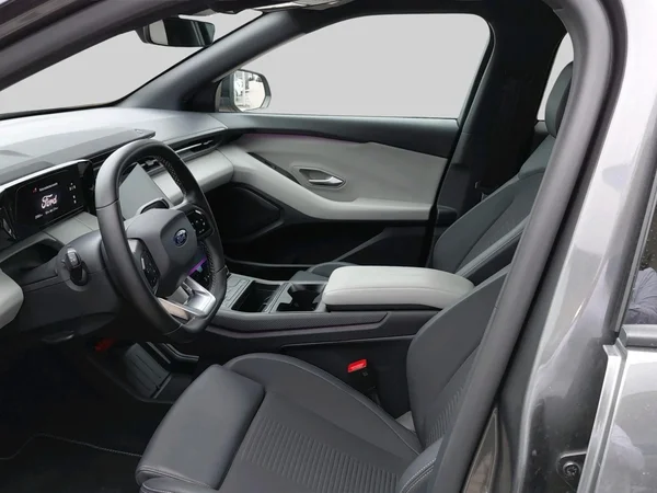 Ford Explorer (2025) — foto 11 van 14