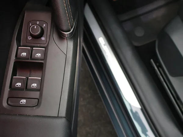 CUPRA Leon e-Hybrid (PHEV) (2023) — foto 28 van 31