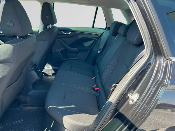 SKODA Kamiq (2021) — foto 5 van 18
