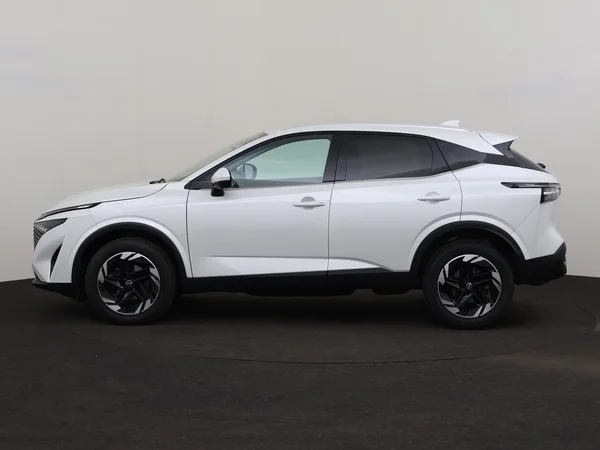 NISSAN Qashqai (2025) — foto 12 van 29