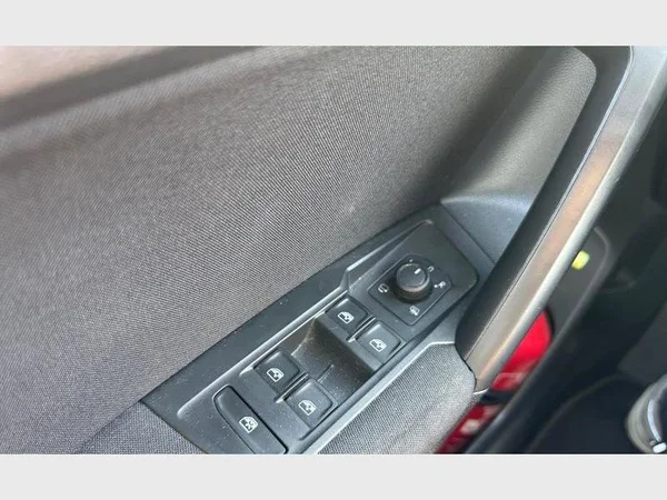 Volkswagen Tiguan Allspace (2021) — foto 20 van 28