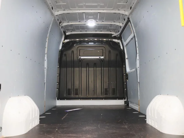 Renault Master (2023) — foto 11 van 36