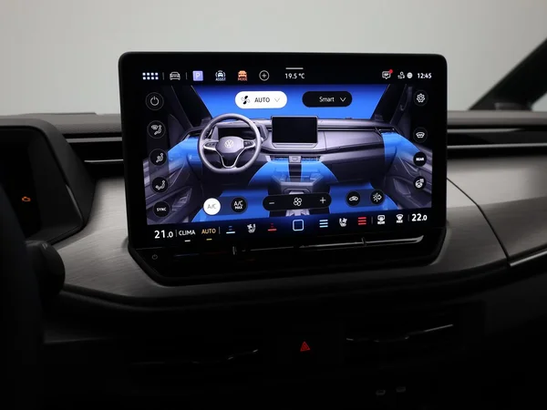 VOLKSWAGEN Multivan T7 Long eHybrid (PHEV) (2026) — foto 14 van 25
