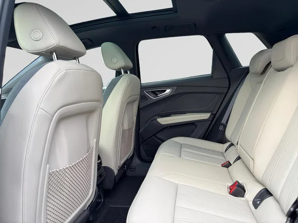 AUDI Q4 e-tron (2026) — foto 6 van 17