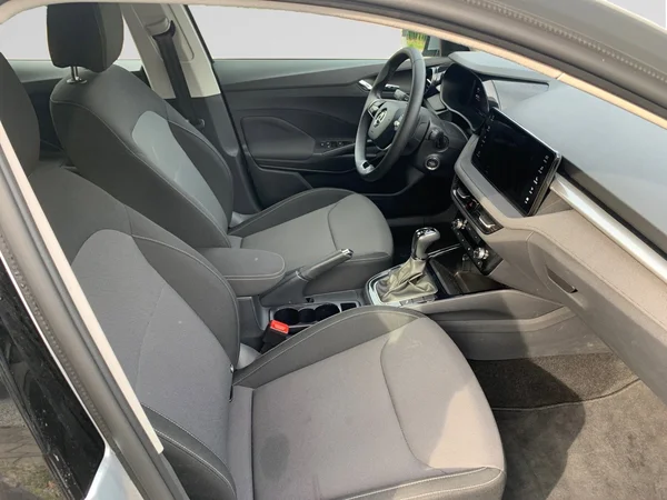 SKODA Fabia (2024) — foto 8 van 18