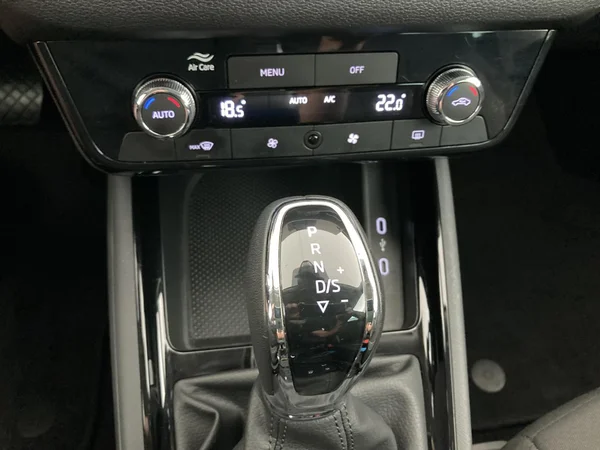 SKODA Scala (2025) — foto 19 van 36