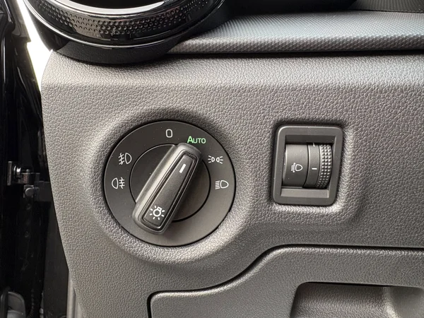 SKODA Fabia (2025) — foto 3 van 16