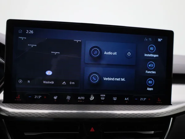Ford Kuga (2025) — foto 7 van 38