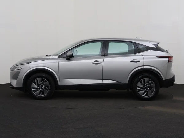 NISSAN Qashqai (2022) — foto 12 van 29