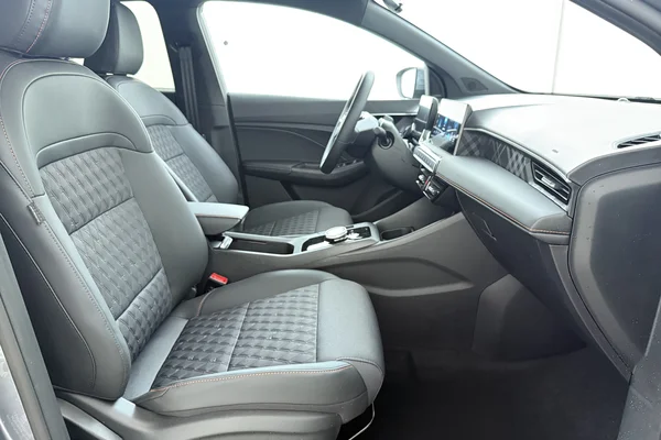 MG MG3 Hybrid+ (2026) — foto 16 van 18