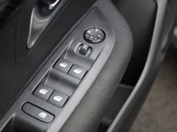 Peugeot 208 (2023) — foto 21 van 36