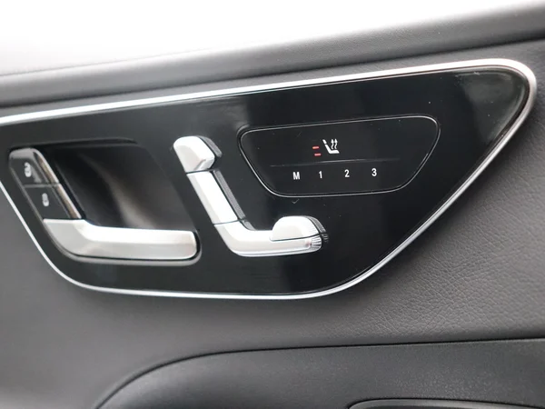 Mercedes-Benz C-Klasse (2025) — foto 5 van 36