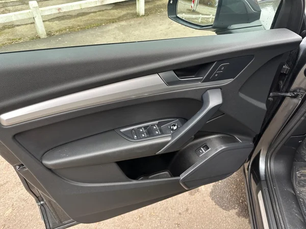 AUDI Q5 Sportback (2022) — foto 6 van 17