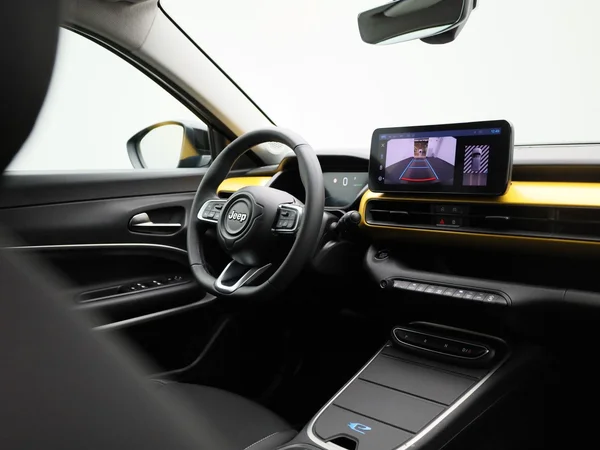 Jeep Avenger (2023) — foto 31 van 40