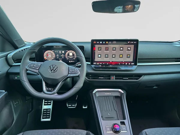 VOLKSWAGEN T-Roc (2025) — foto 13 van 16