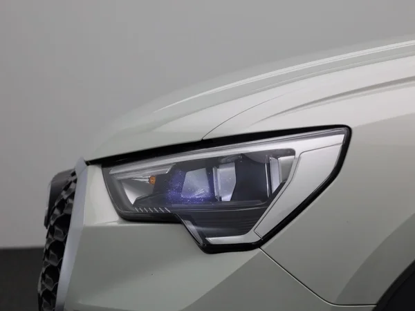 Audi Q3 (2022) — foto 8 van 40
