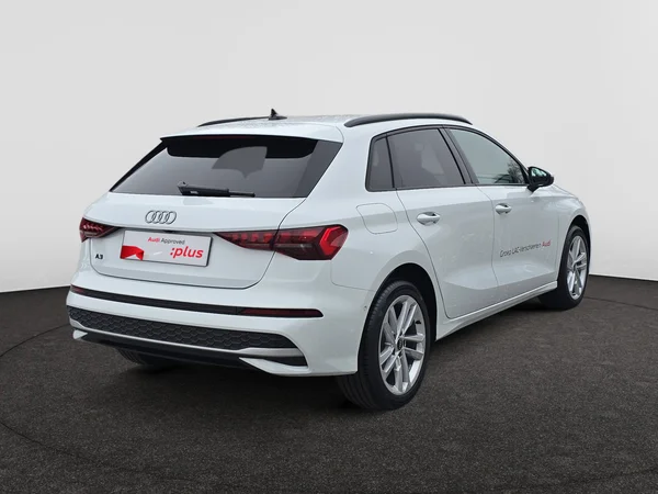 AUDI A3 Sportback PHEV (2025) — foto 12 van 19
