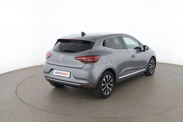 Renault Clio (2023) — foto 12 van 16